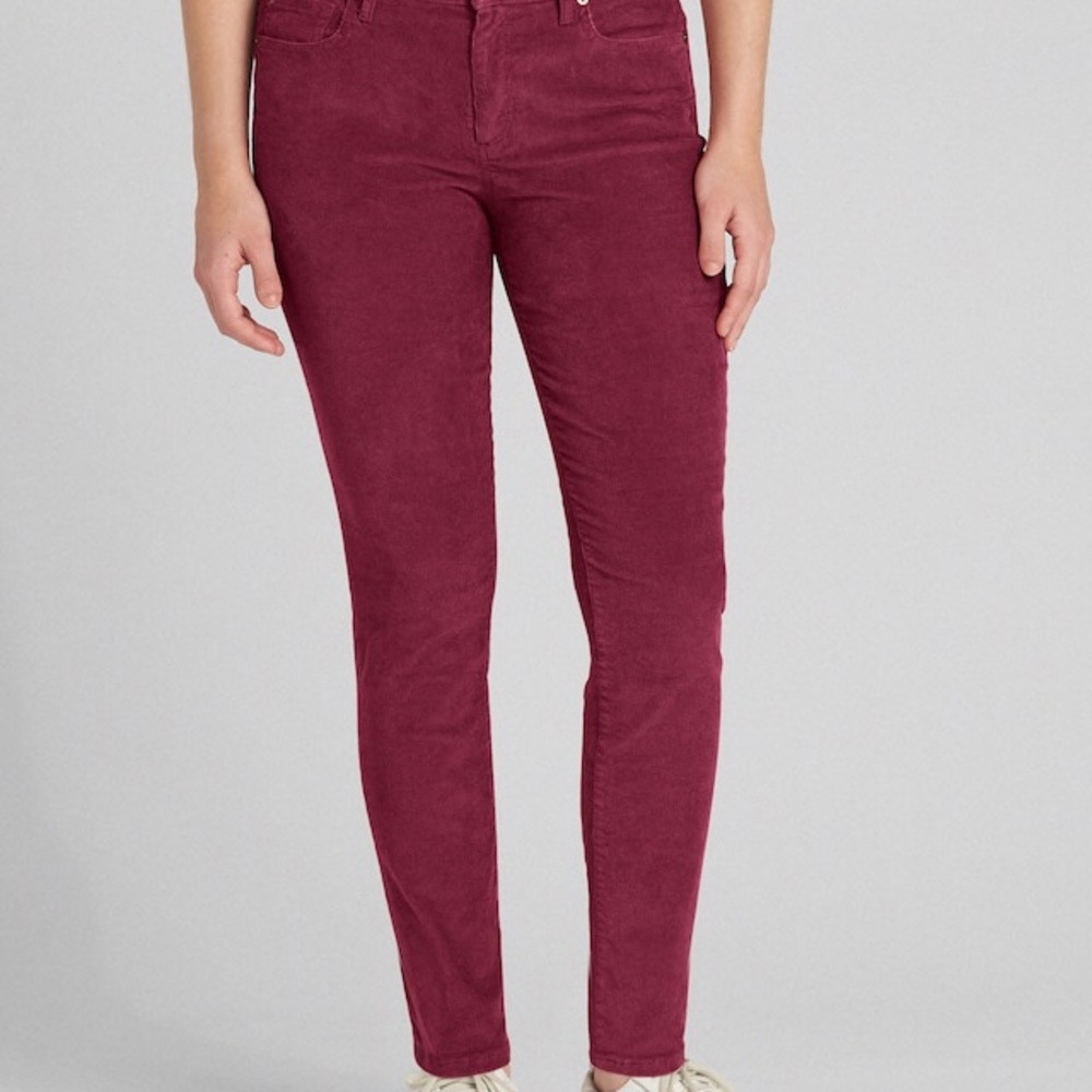 Gap stretch corduroy denim size 28